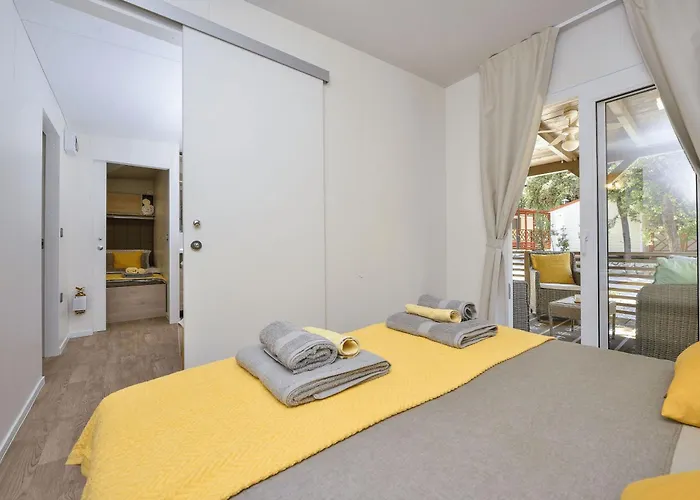 Campingplads Mobile Posidonija Ii Biograd Na Moru