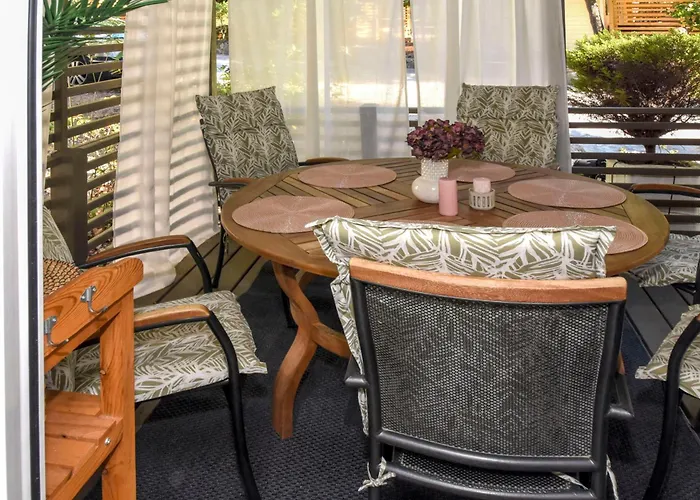 Mobile Posidonija Ii Biograd Na Moru