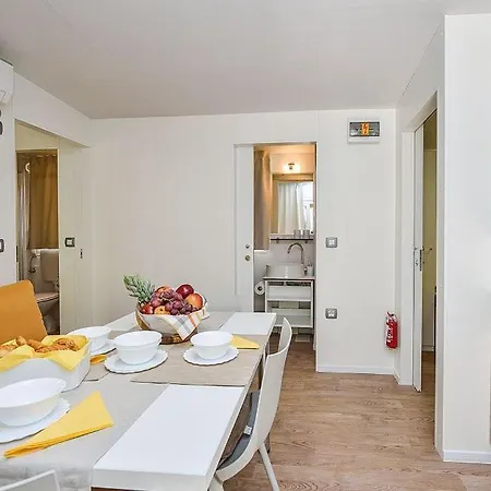 Campsite Mobile Posidonija Ii *