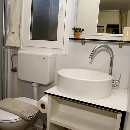 캠프장 Mobile Posidonija Ii