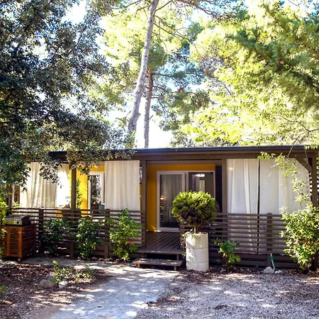 캠프장 Mobile Posidonija Ii