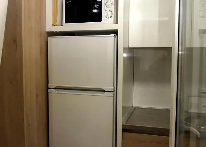 Mobile Posidonija Ii